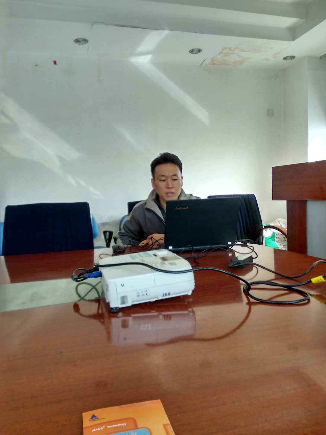 微信图片_20180413095747.jpg